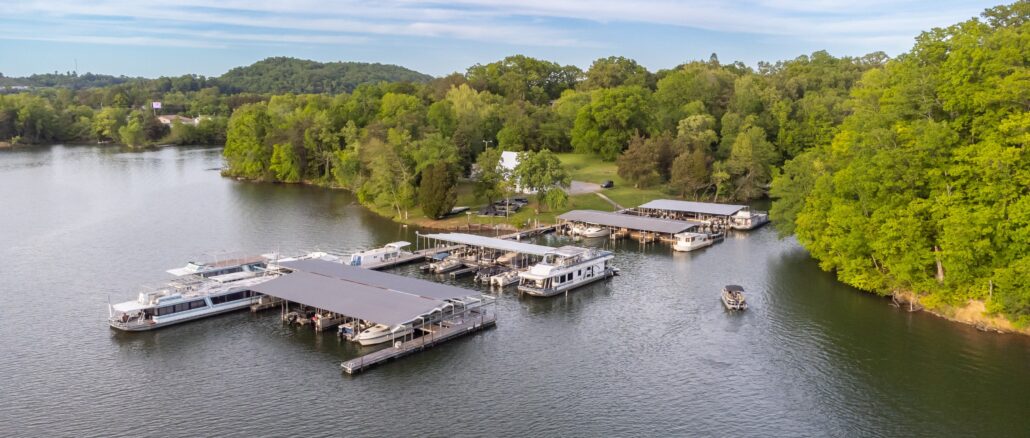 Melton Hill Lake Marina